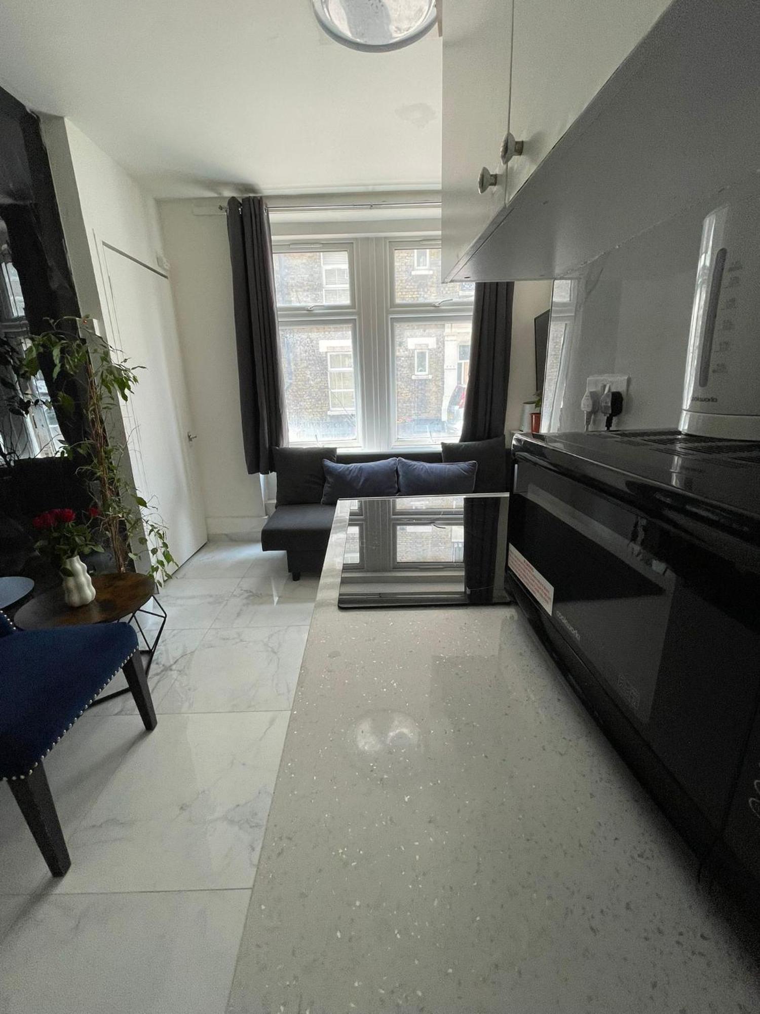 Lovely Ground Floor Miles *