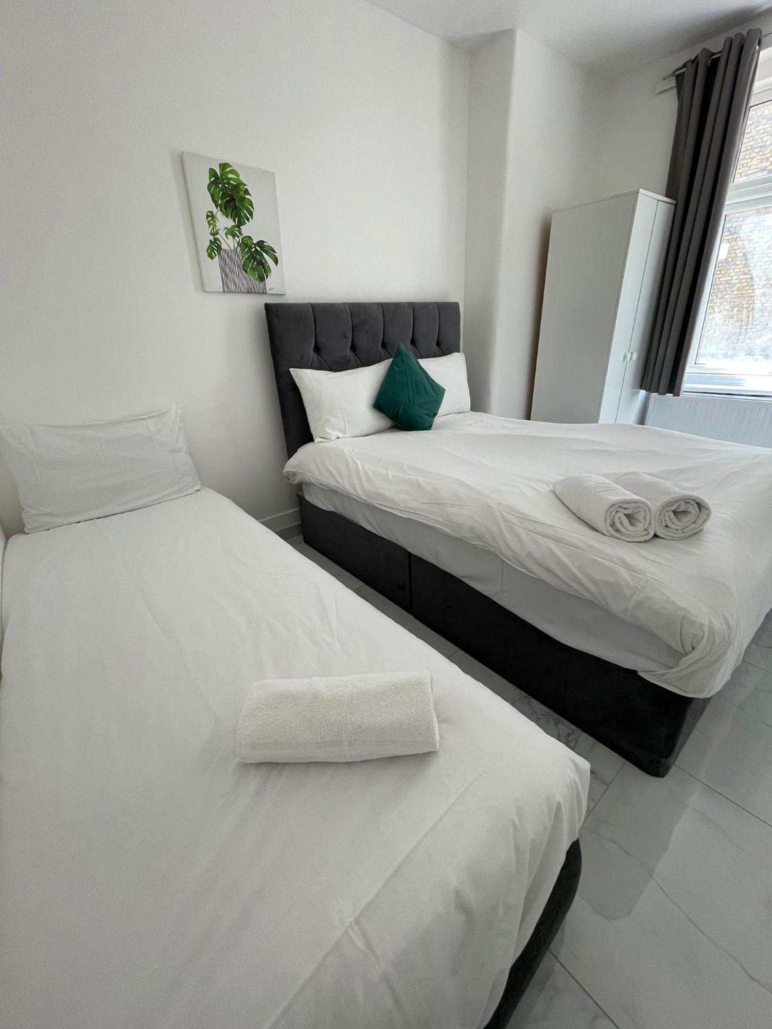 Lovely Ground Floor Miles Apartment